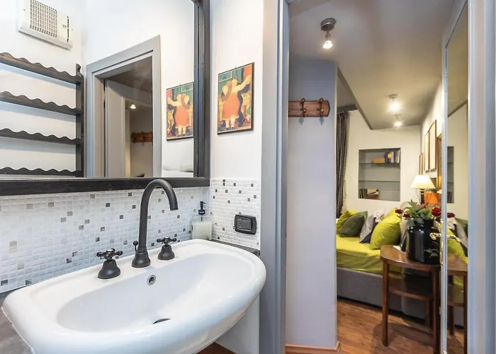 Pantheon By In Appartement
